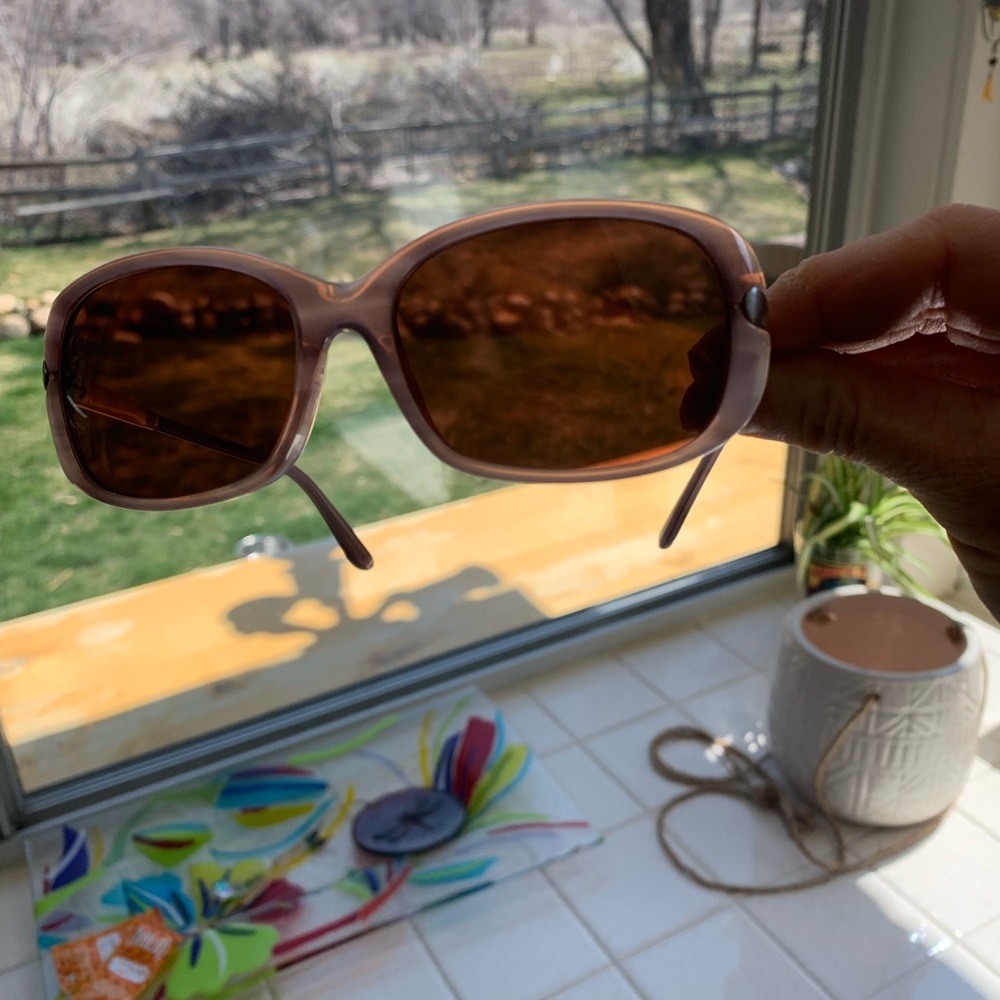 Maui Jim Sunglasses. Never worn. Excellent condition, like new.